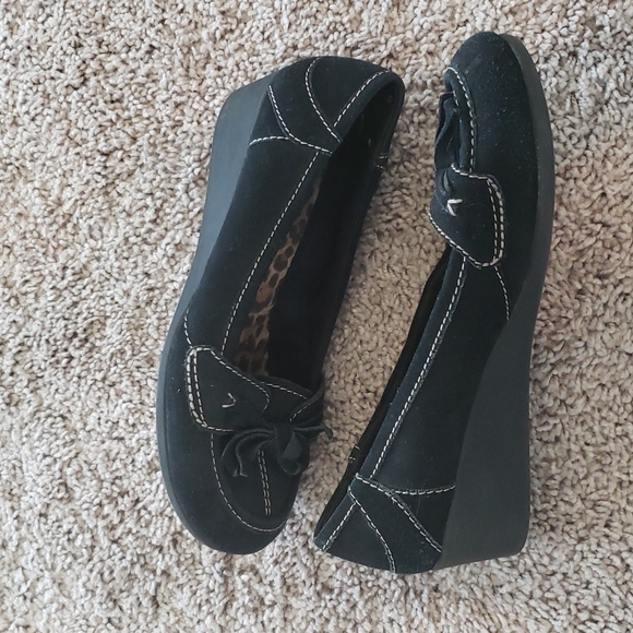 Victoria Spencer Brushed Leather 1.75" Wedge Slip On Loafers - Picture 2 of 8